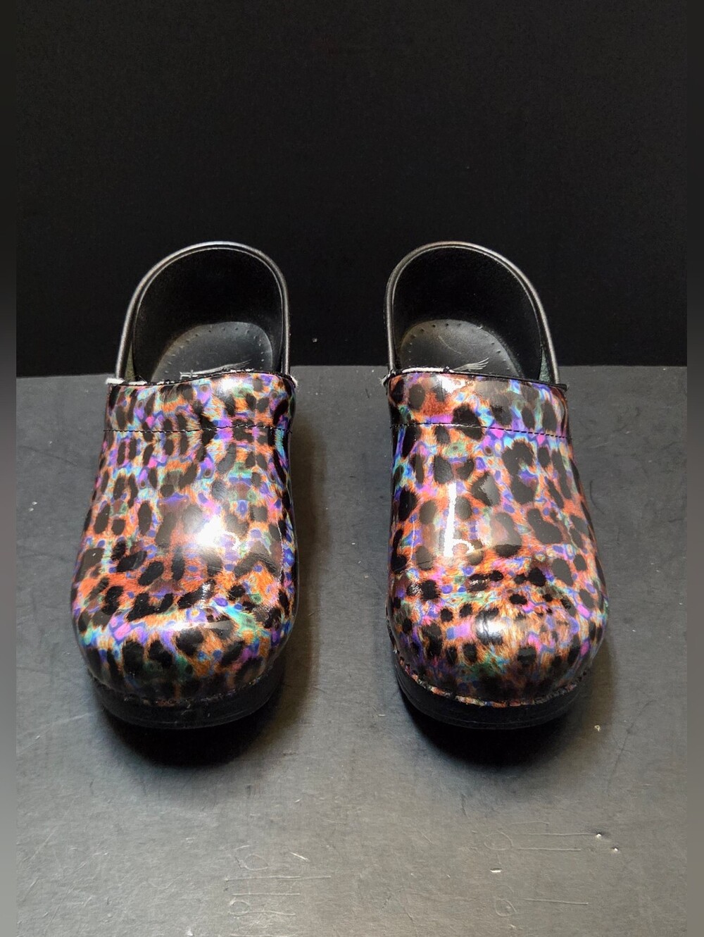 Dansko Womens Sz 38 US 7 Leather Patent Rainbow Leopard Slip On Clogs Nurse 0214